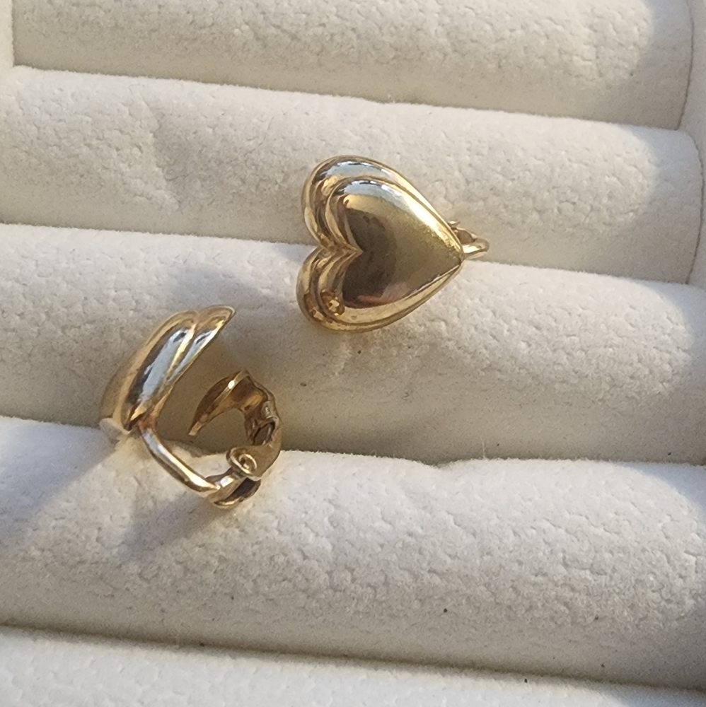 Avon Gold Tone Heart-Shaped Earrings